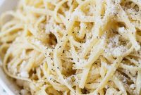 The Simple Joy of Cheese and Pepper Pasta