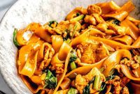 Classic Thai Stir-fried Wide Noodles