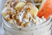 Spiced Apple Crumble Overnight Oats