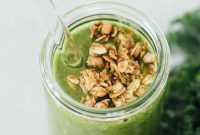 Vibrant Tropical Kale Smoothie