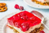 Raspberry Pretzel Delight