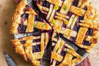 Thyme-Kissed Honey Blackberry Pie