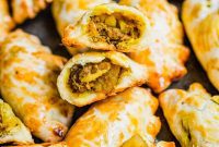 Crispy Chinese Curry Pastries