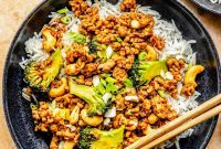 Crunchy Cashew Chicken with Vibrant Broccoli