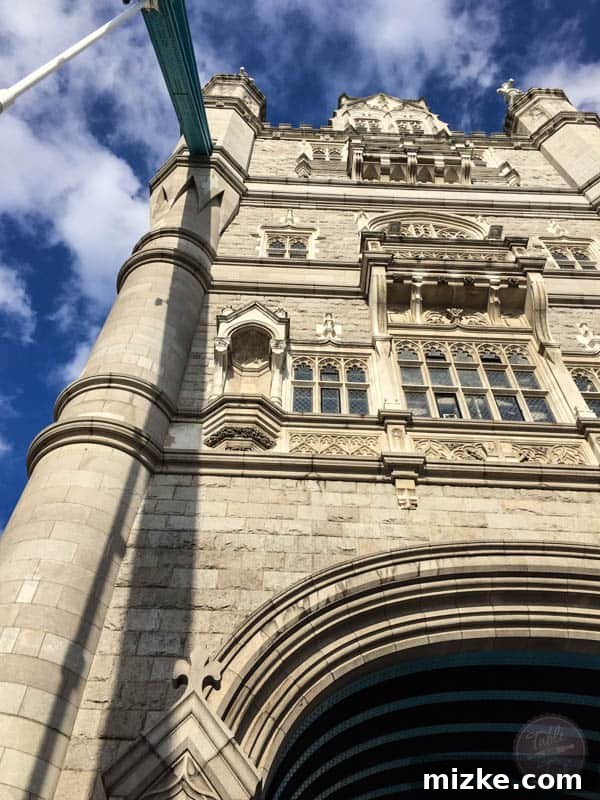 London: A Tourist's Delight 5 Beautiful architecture of London