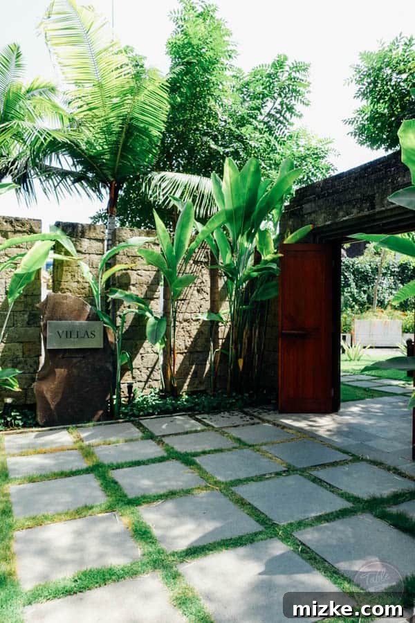 A travel review of Bali, Indonesia and the coastal beach town Sanur. From fun local foodie spots to where to stay in Sanur.