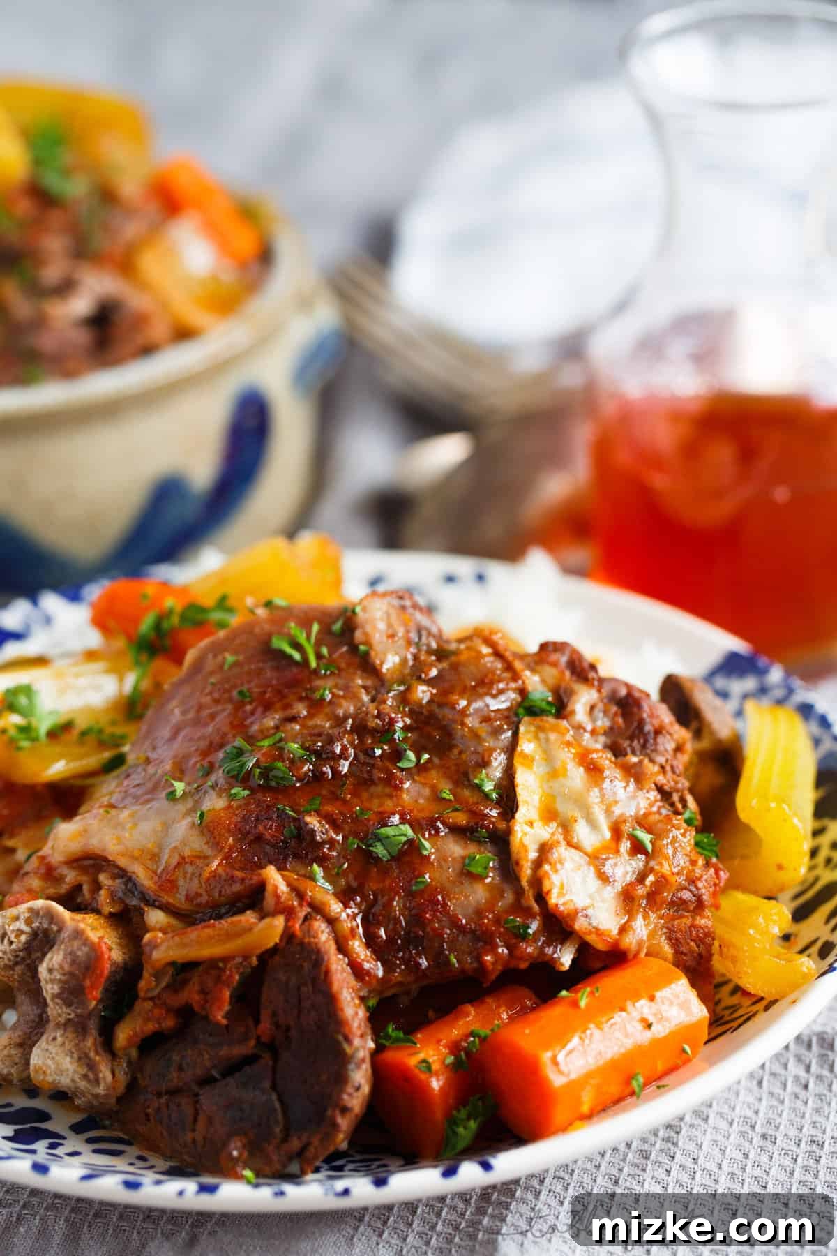 Braised Osso Buco in the Slow Cooker 2 Incredibly tender and flavorful slow cooker osso buco, ready to impress at home.