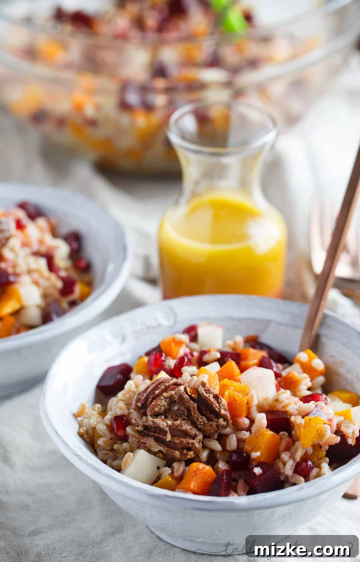 Hearty Winter Farro Salad with Zesty Blood Orange Vinaigrette 2 This winter farro salad can turn any drab winter day to a bright one! The farro salad is full of vibrant colors and ingredients and topped off with a sweet and tangy blood orange vinaigrette that finishes the salad perfectly!