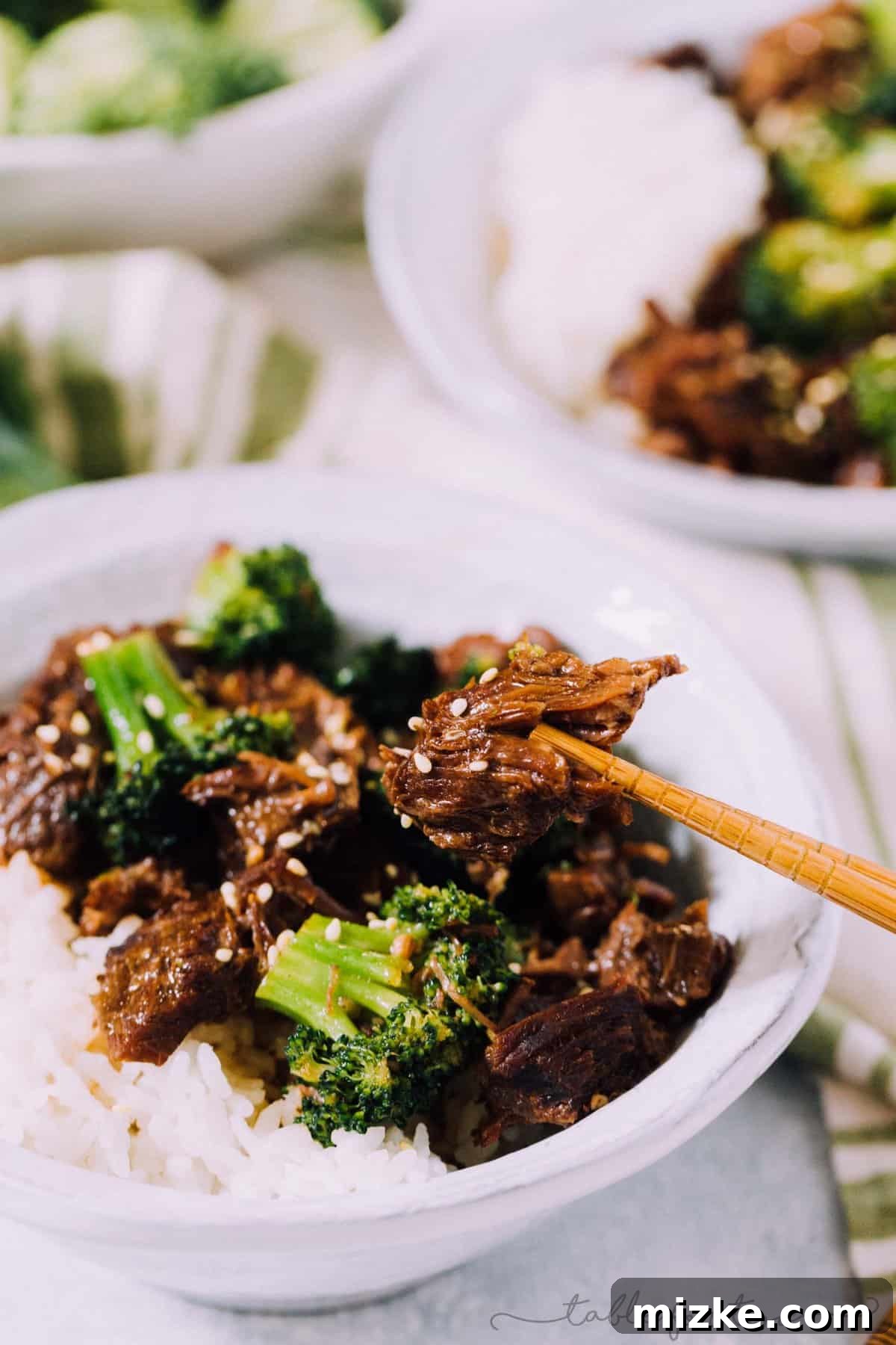 An Instant Pot (pressure cooker) version of the classic beef and broccoli that everyone loves!