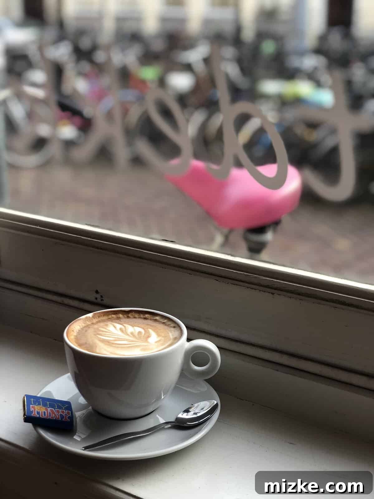 Food and Markets in Amsterdam | Places to Eat and Where to Find the Markets in Amsterdam, Netherlands