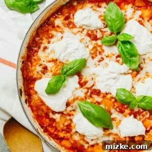 A delicious and easy low-carb chicken parmesan gnocchi bake, perfect for weeknight dinners.