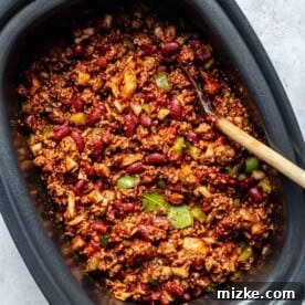 Slow cooker chili in a crockpot.