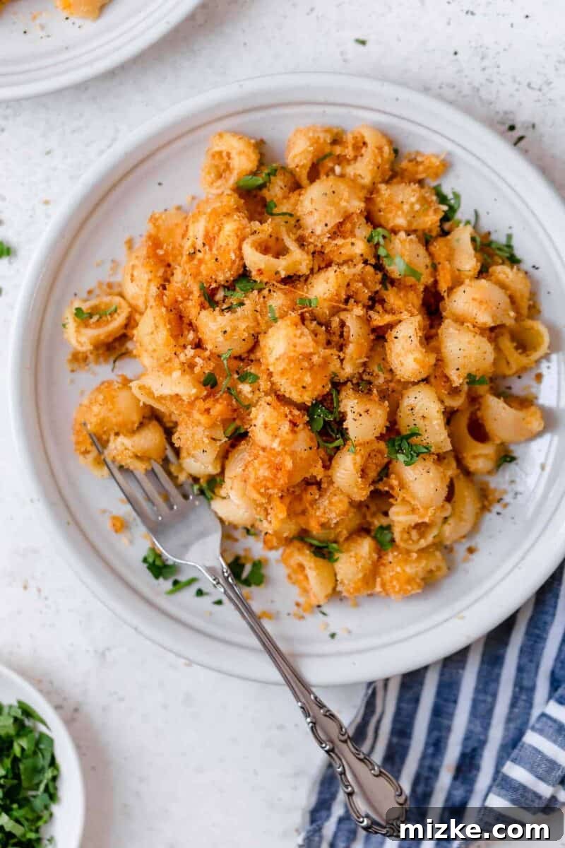 This mac and cheese recipe has a bit of a kick to it and it's the perfect weeknight comfort meal when you are craving pasta and cheese! This mac and cheese recipe has a bit of a kick to it and it's the perfect weeknight comfort meal when you are craving pasta and cheese!